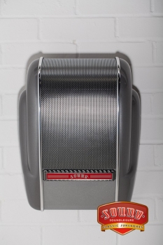 Diner Speaker single