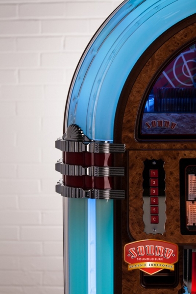 SL15 Slim Line Sound Leisure Jukebox 80 CD