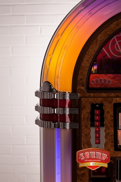SL15 Slim Line Sound Leisure Jukebox 80 CD